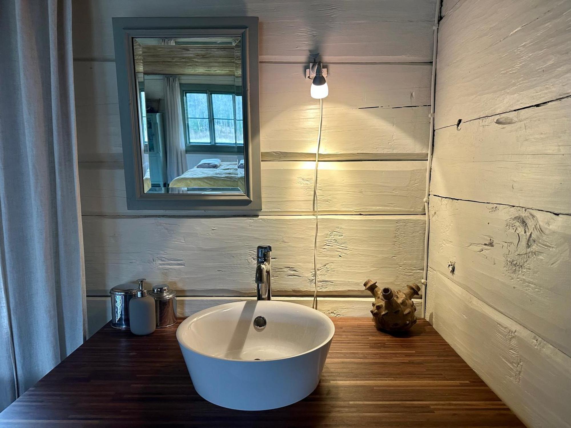 Roenhult Homestay